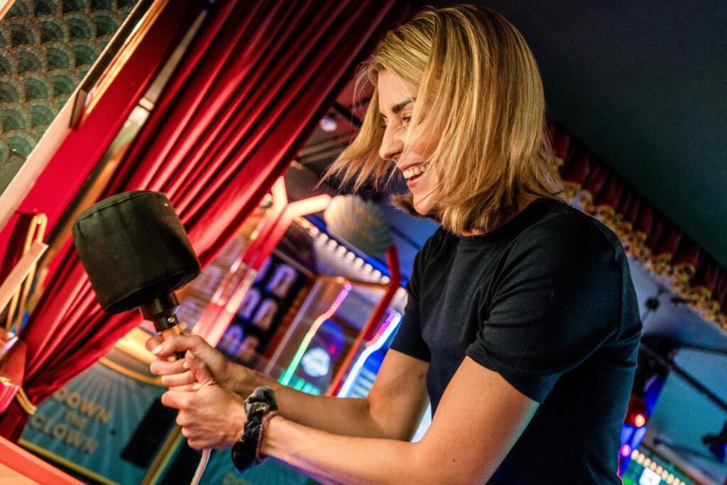 Grace Helbig Fringe Review Comedy Cancer Journey and Emotional Truth on Stage