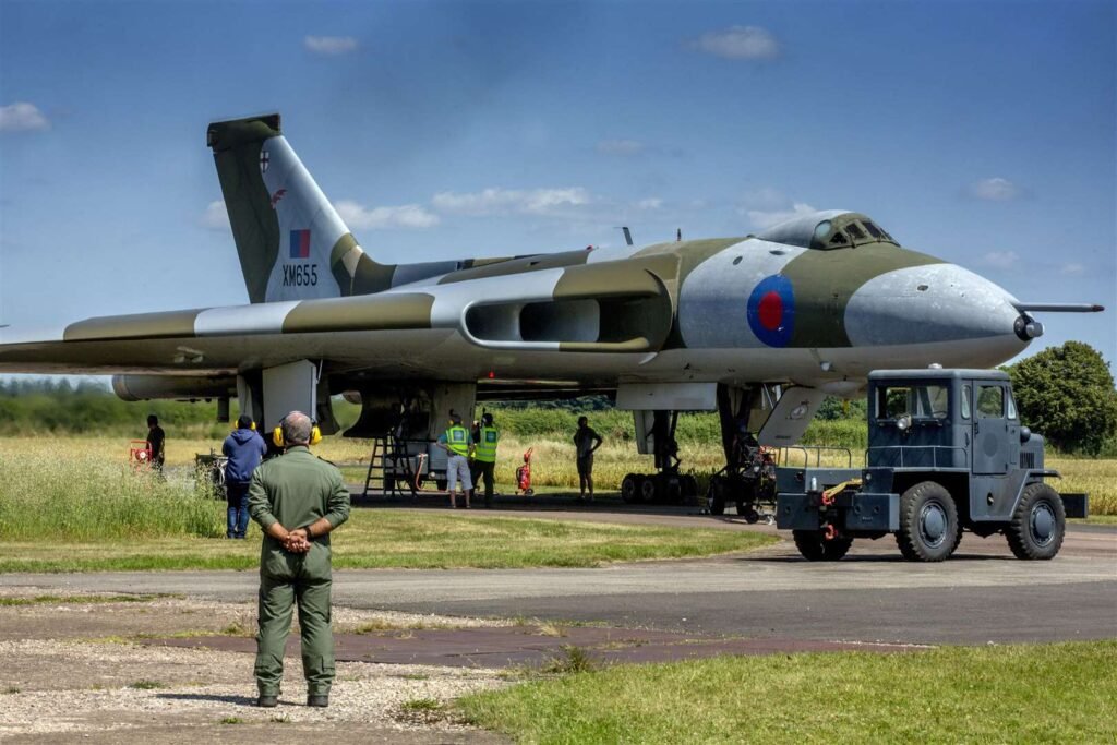 Vulcan Bomber Wellesbourne (XM655) A Living Cold War Legend Preserved in Warwickshire